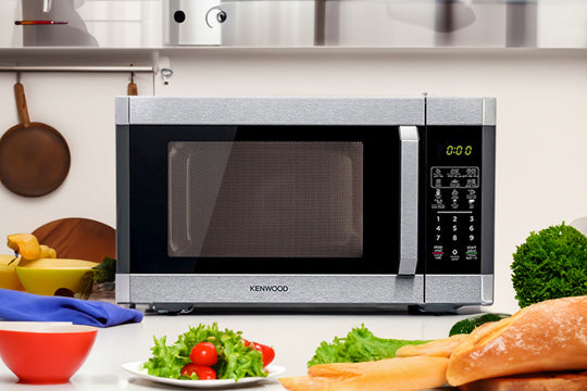 The Difference Between Microwaves and Ovens; Determine Which One You Need
