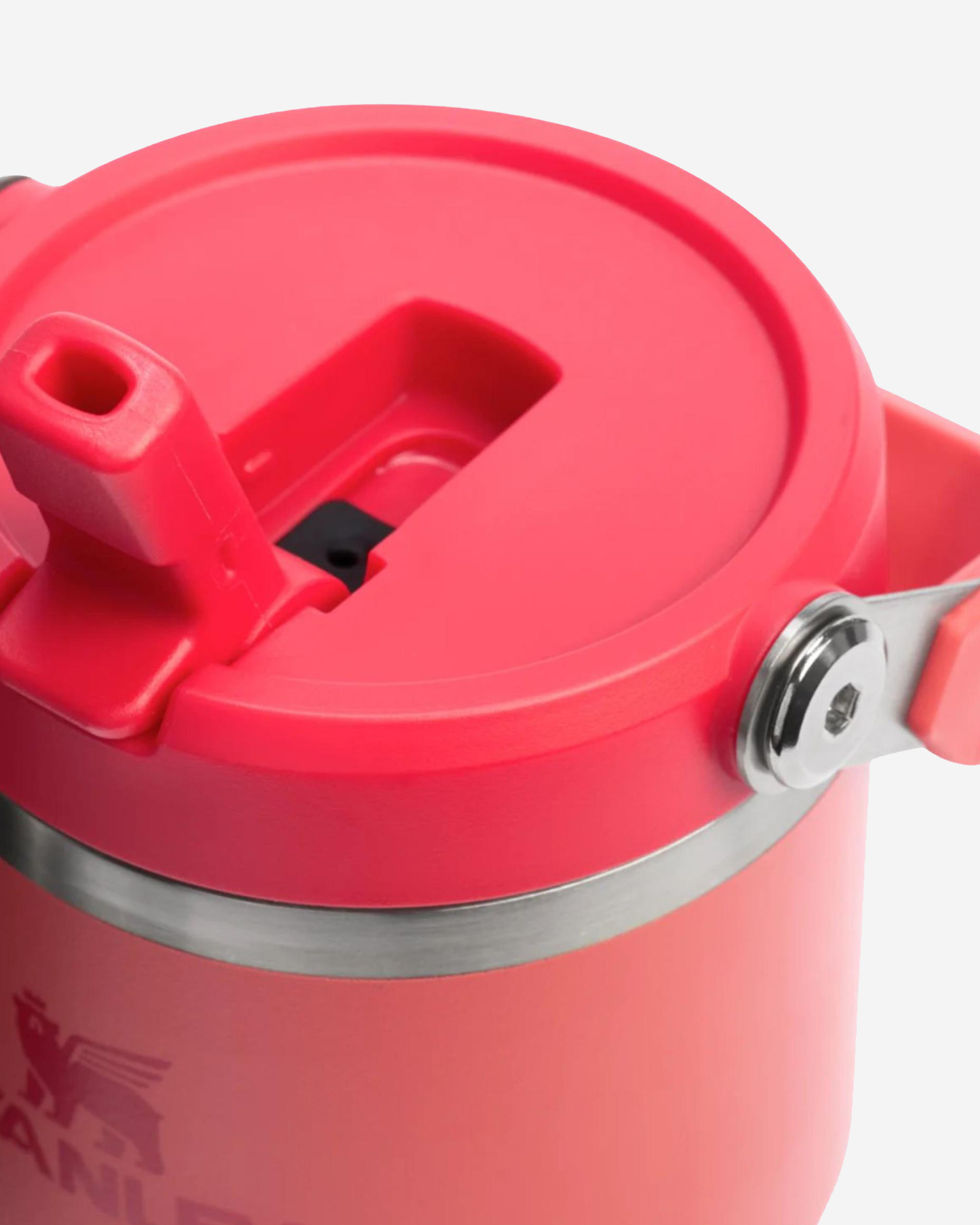 Stanley IceFlow GO Flip Straw Water Bottle 590 ml Hot Coral