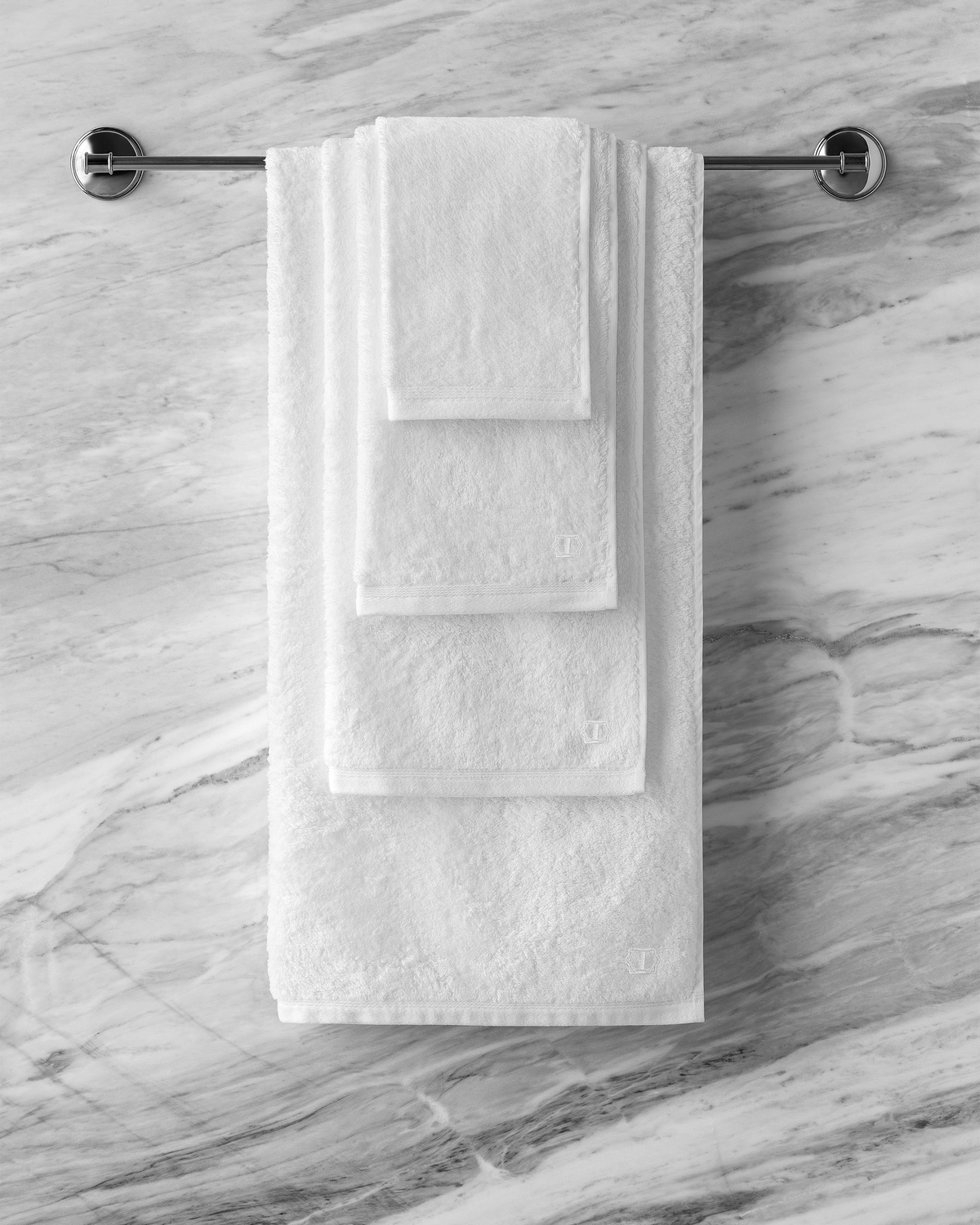 Togas Poitiers Guest Towel in White