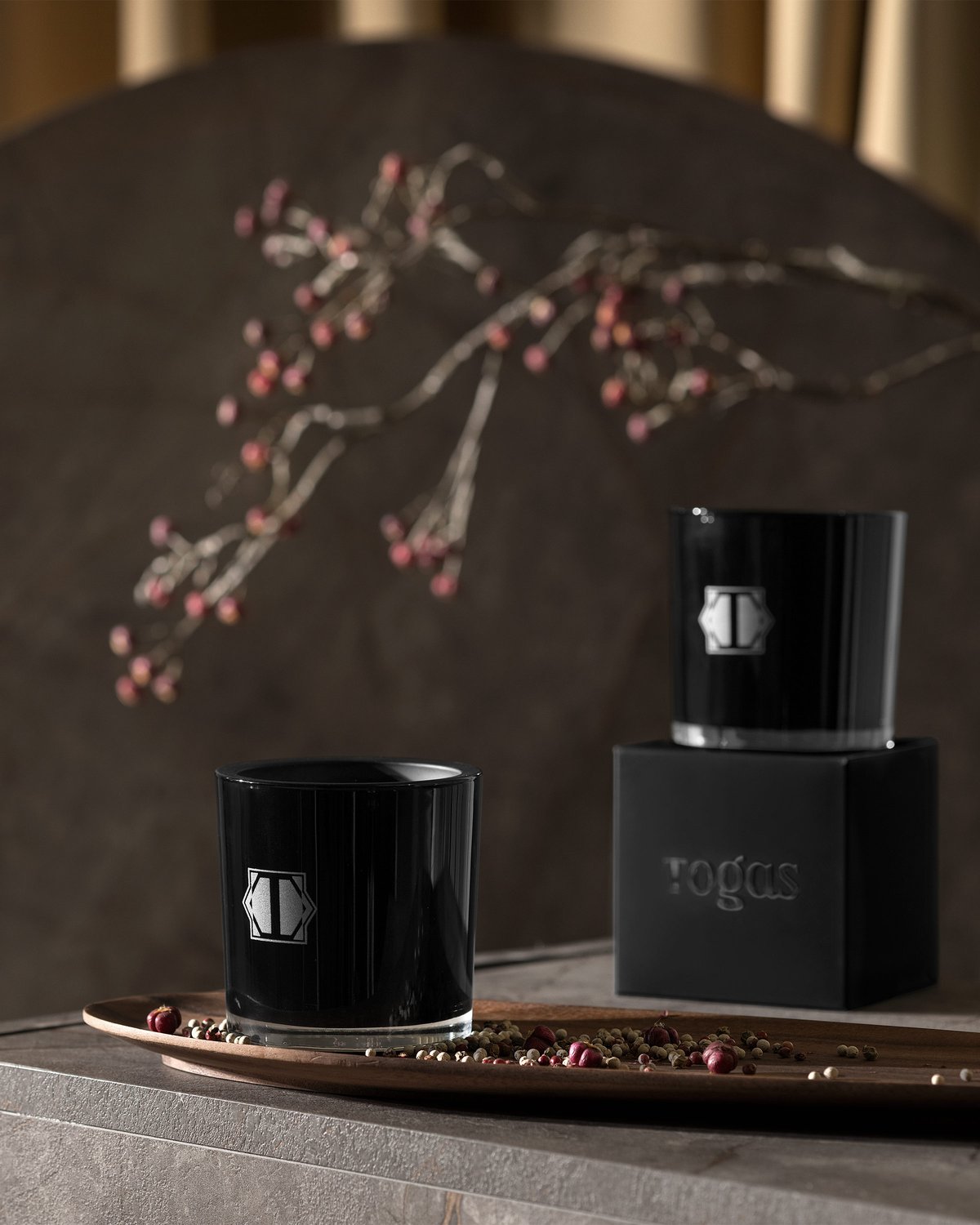 Togas Pink Pepper & Lychee Aromatic candle