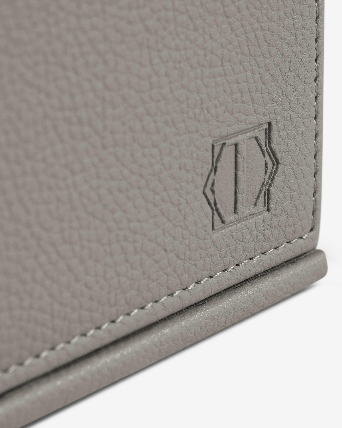 Togas Kint Tissue box square in Grey