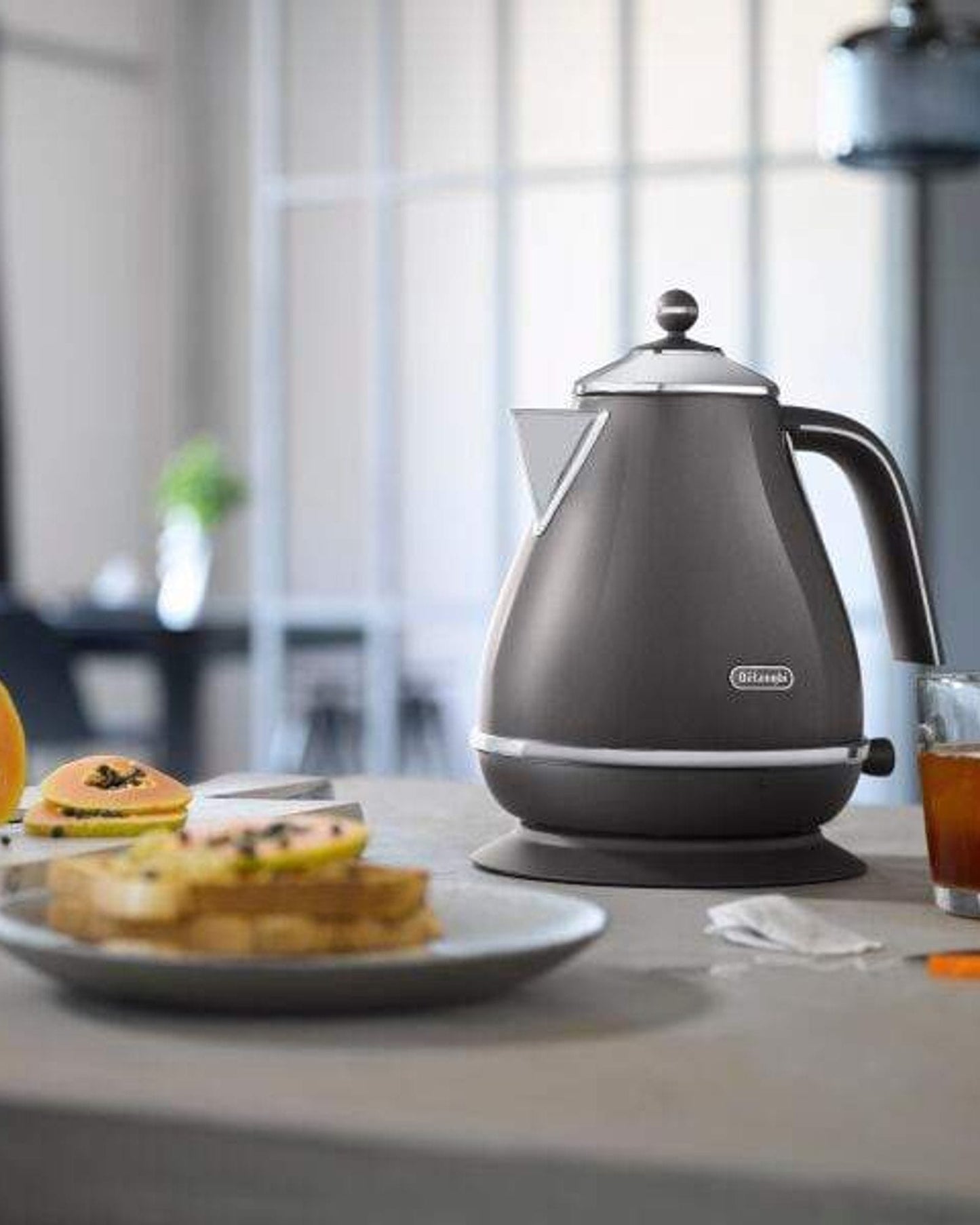 De'Longhi Icona Premium Electric Kettle 1.7L Stainless Steel