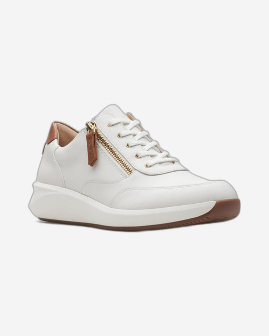 Clarks Un Rio Zip Shoes (Wide Fit)