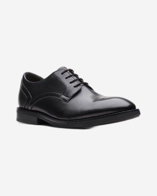Clarks Un Hugh Lace Shoes (Standard Fit)