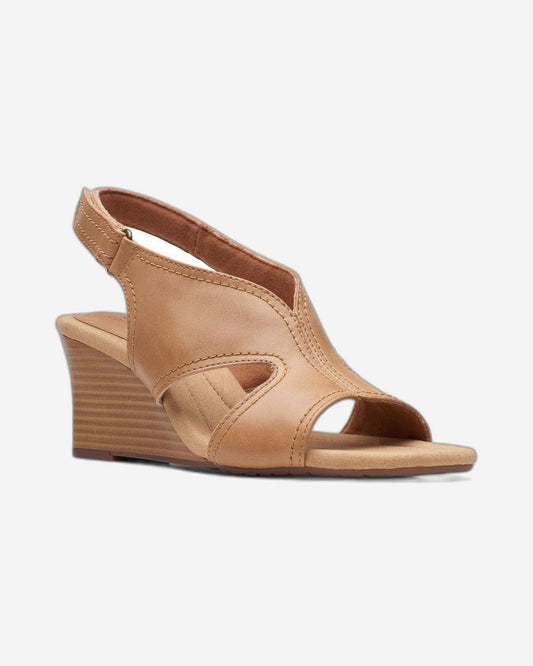 Clarks Kyarra Aster Sandals (Wide Fit)