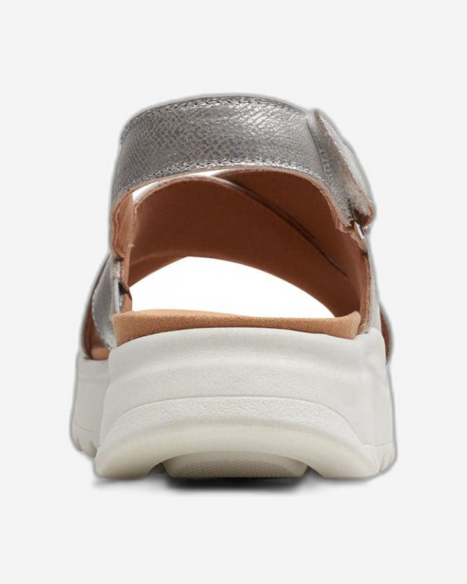 Clarks Dashlite Wish Sandals (Standard Fit)