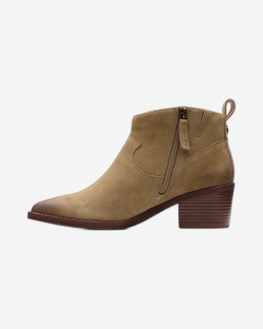 Clarks Morzine Sky (Wide Fit)