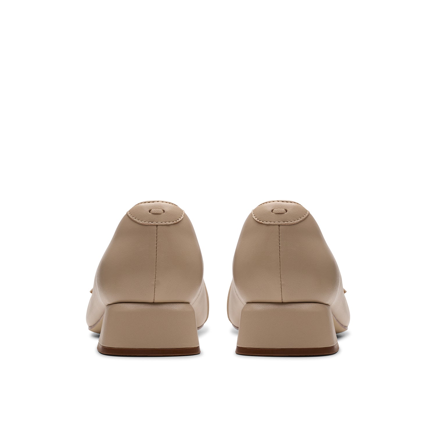 Clarks Daiss 30 Court (Standard Fit)