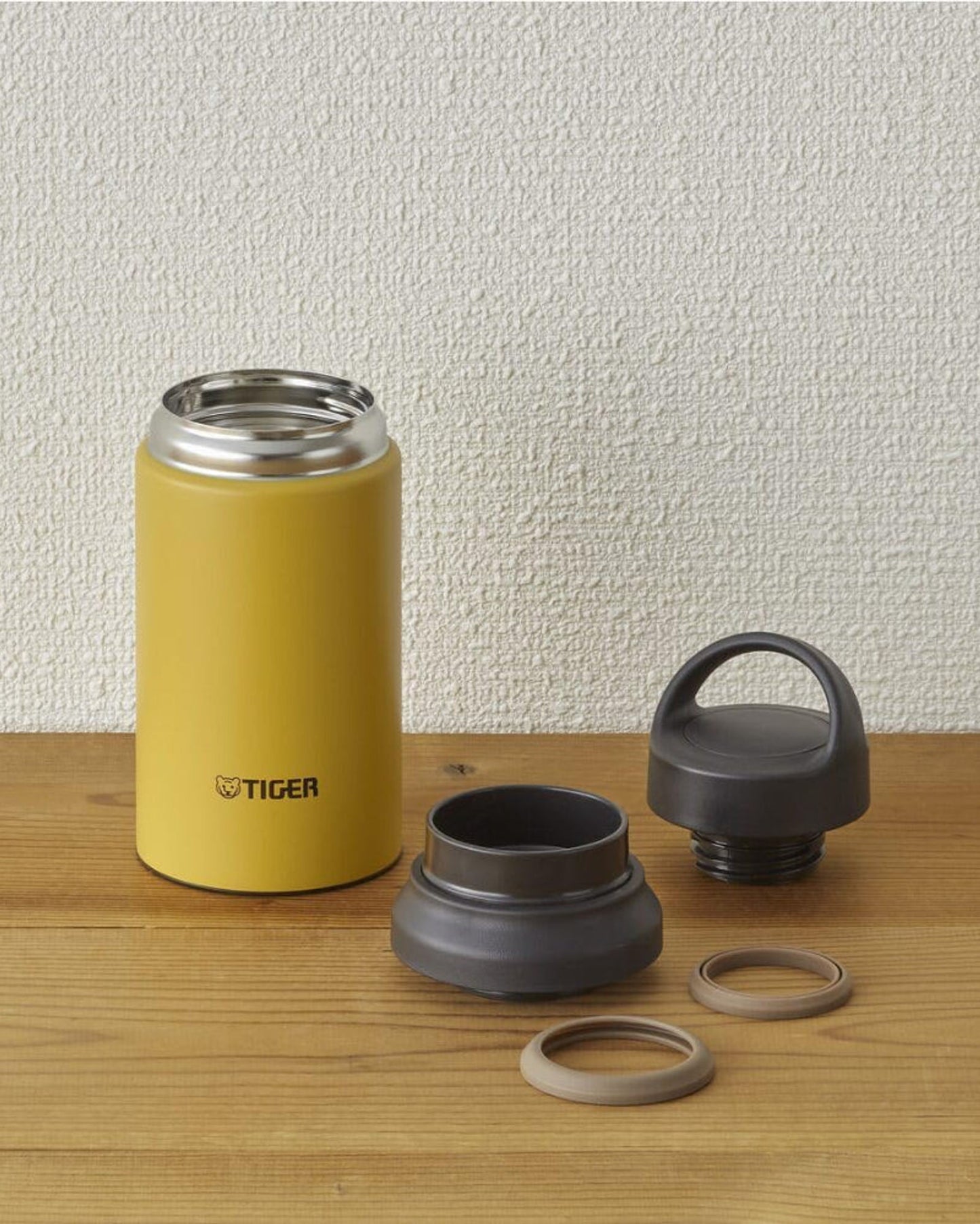 Tiger S.S Vacuum Bottle 400 Ml (Mcz-S040Ye)