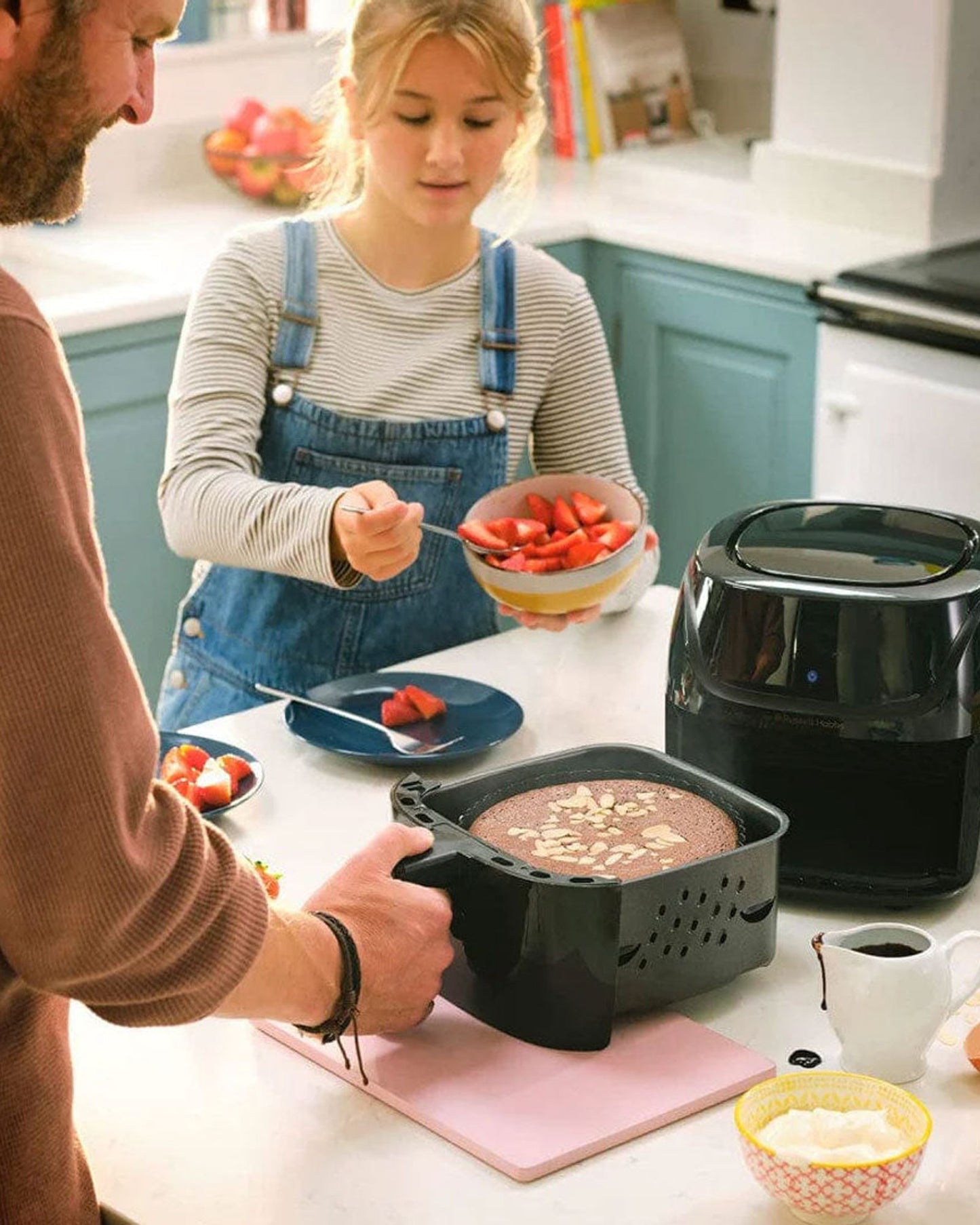 Russell Hobbs Air Fryer and Multicooker 4L