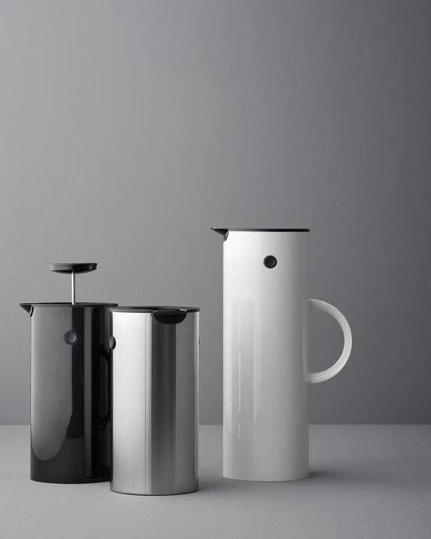 Stelton Vacuum Jug 1L White