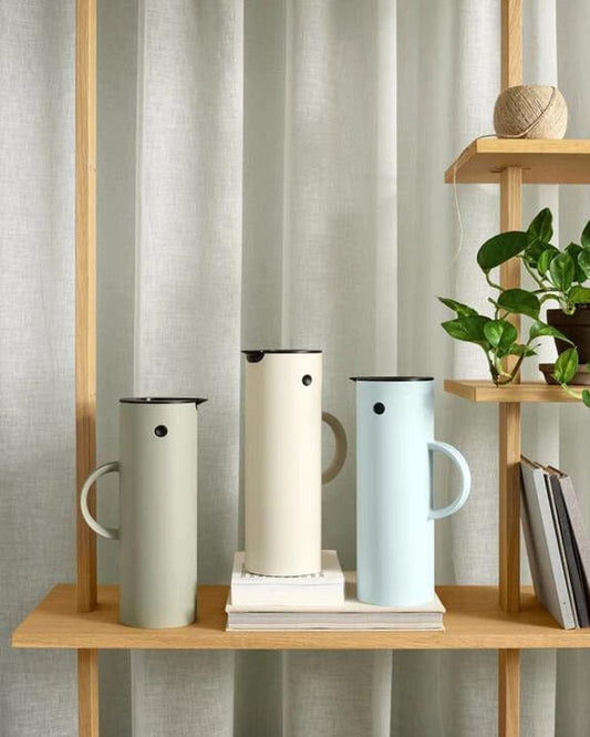 Stelton Vacuum Jug 1L Soft Sand