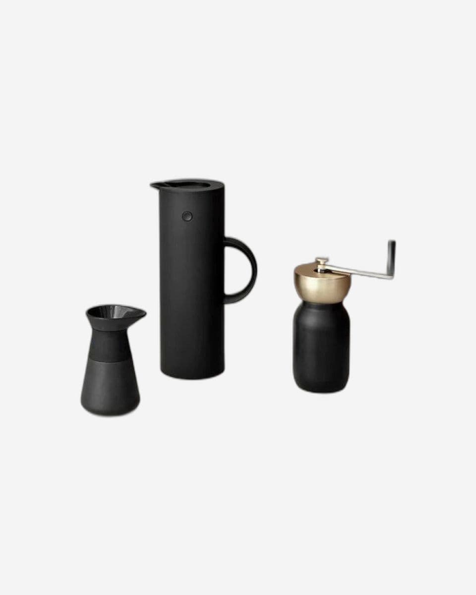 Stelton Vacuum Jug 1L Soft Black