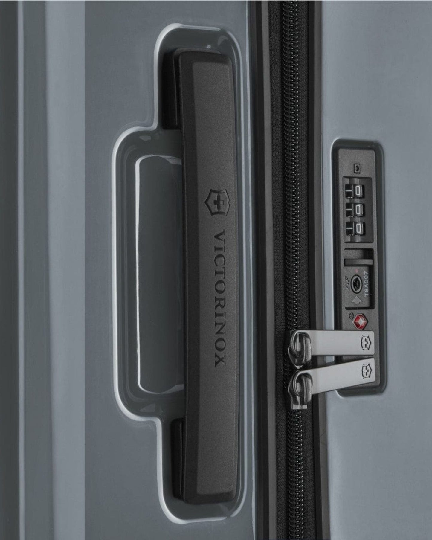 Victorinox Airox Lightweight