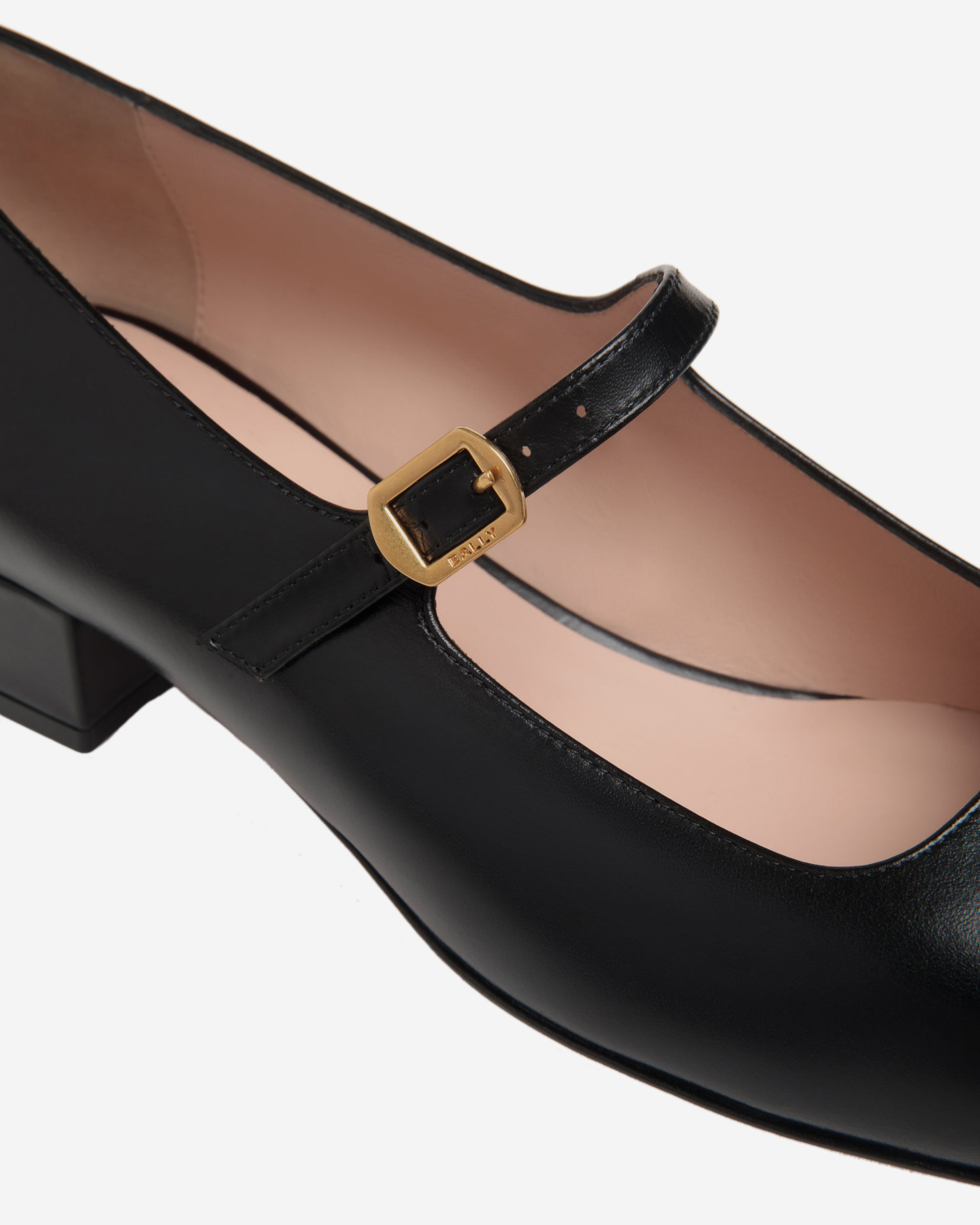 Bally Belkys 30 - Pump