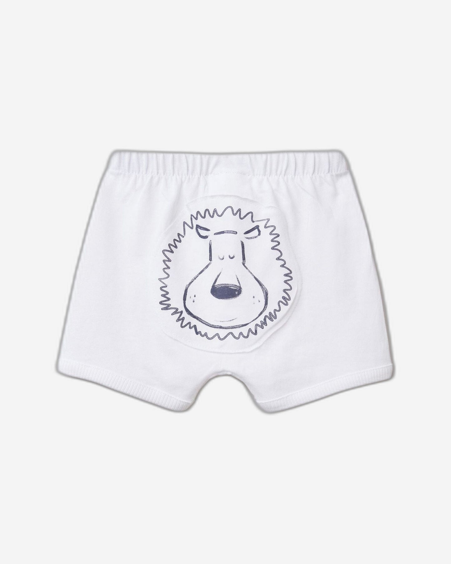 Shorts with patch on the back