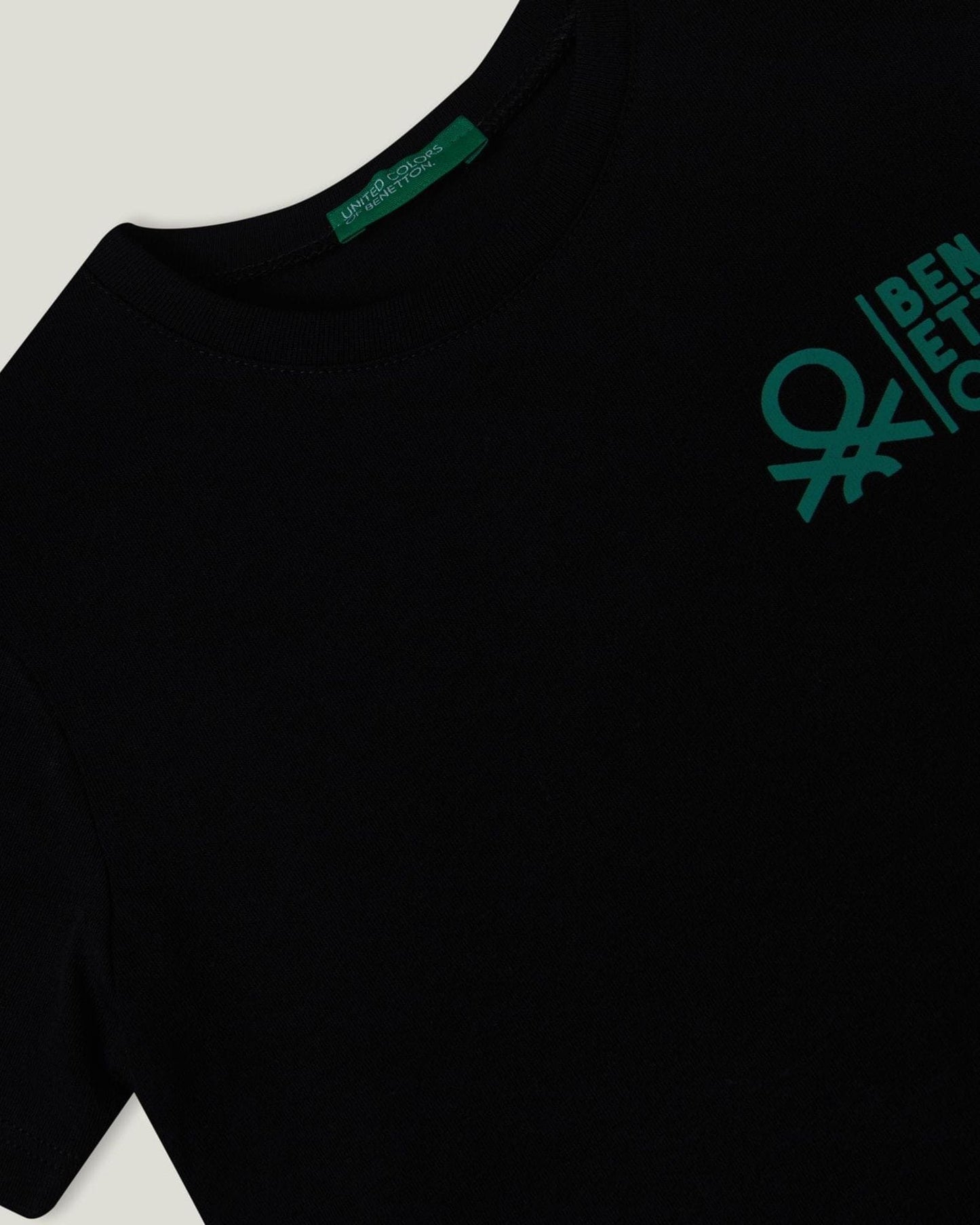 100% cotton t-shirt with logo