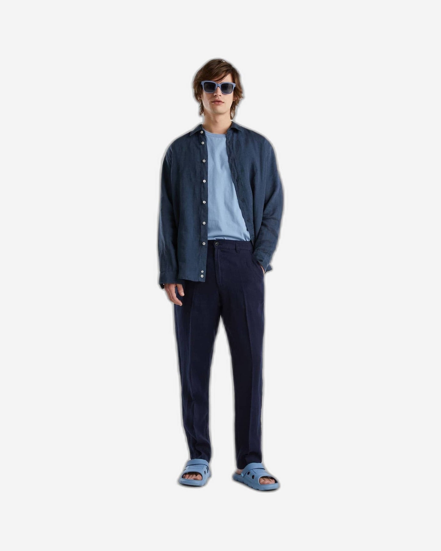 Chinos in pure linen