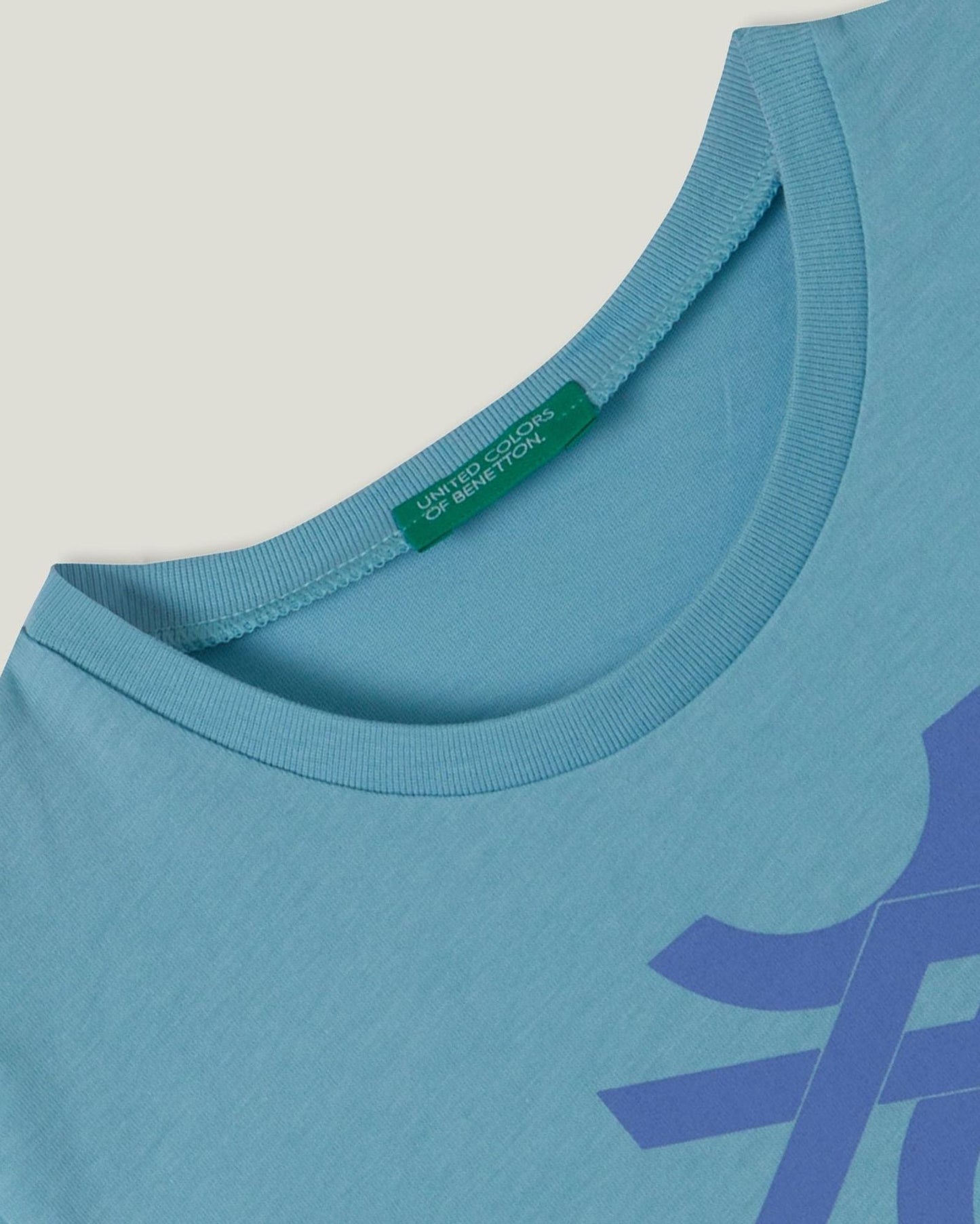 100% cotton t-shirt with logo