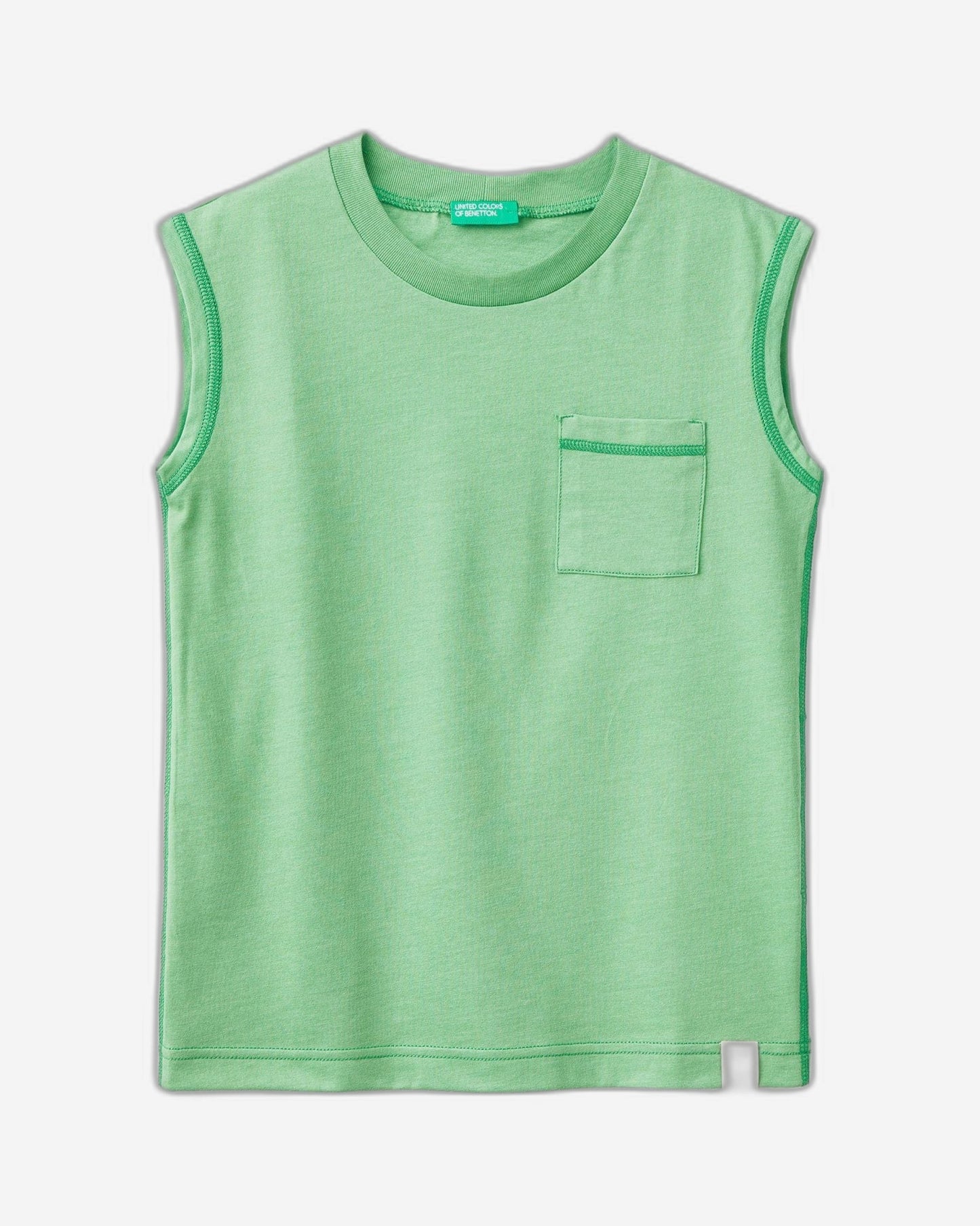 Tank top in recycled fabric