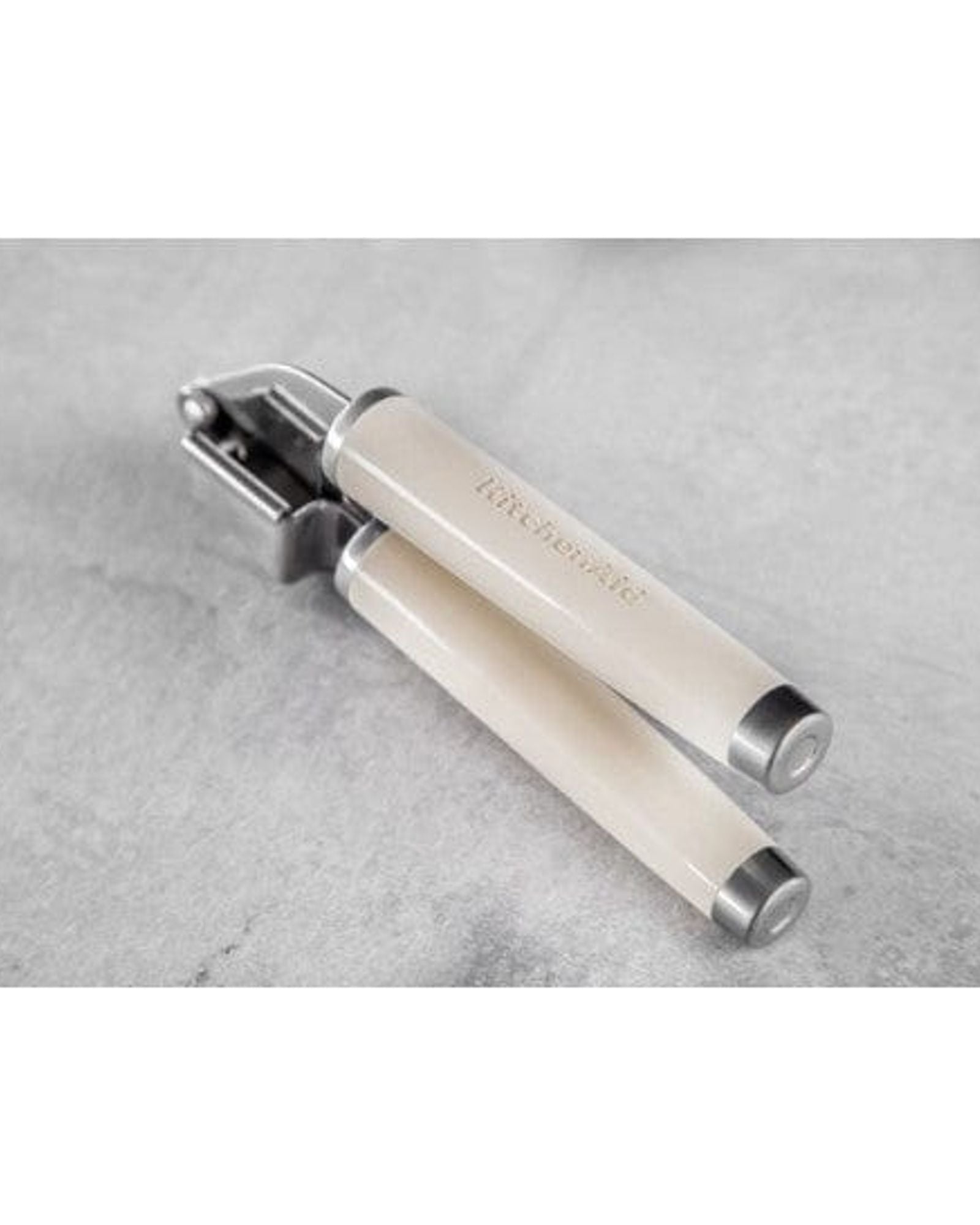 Kitchenaid Coreline Garlic Press Almond Cream