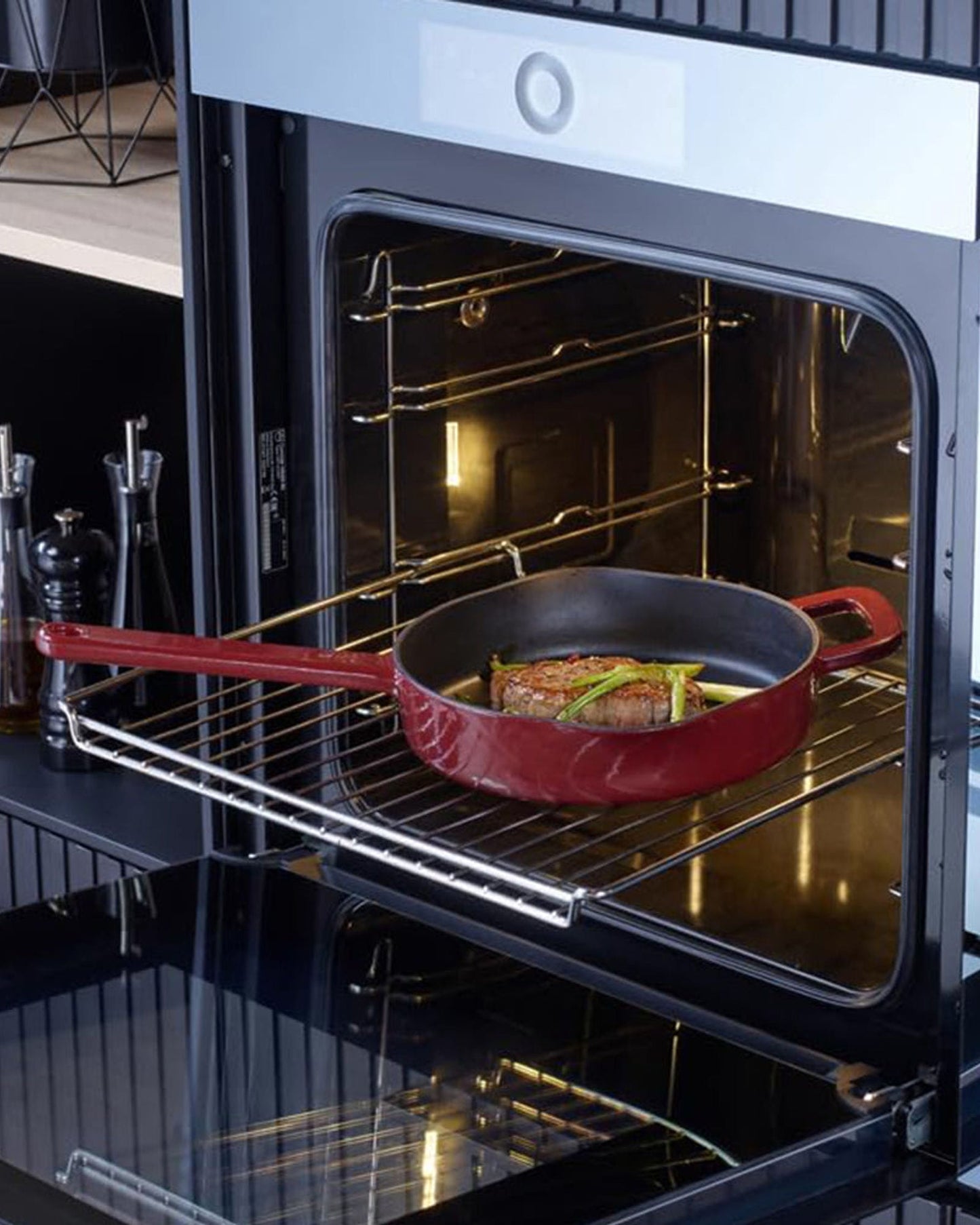 Fissler Cast Iron Pan Red Round 1.9L