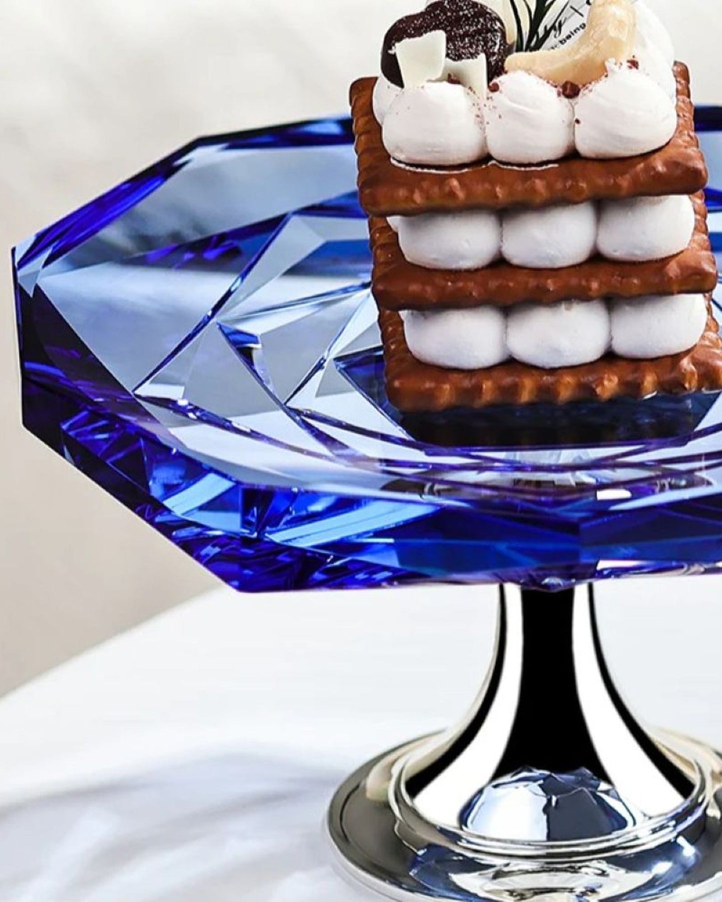 Winko Compote Round Dish With Pedestal 20cm Diamond Handmade Lead Free K9 Sapphire Blue Crystal Rose