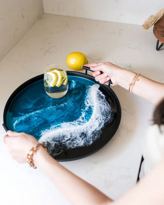 Lynn & Liana Resin Accented Black Metal Round Tray