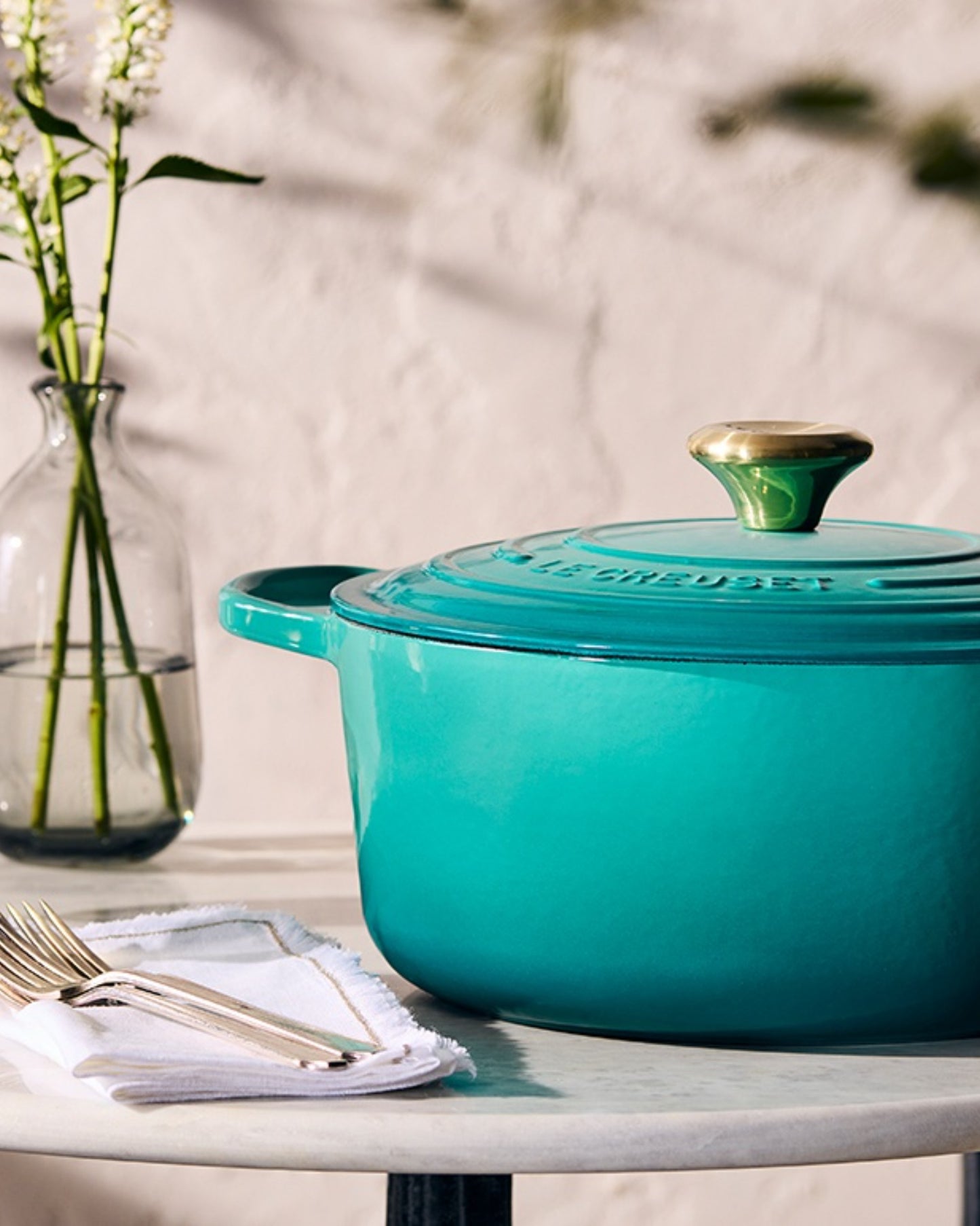 Le Creuset Bleu Riviera Gold Knob Signature Round Casserole/Oven 20Cm 2.4L