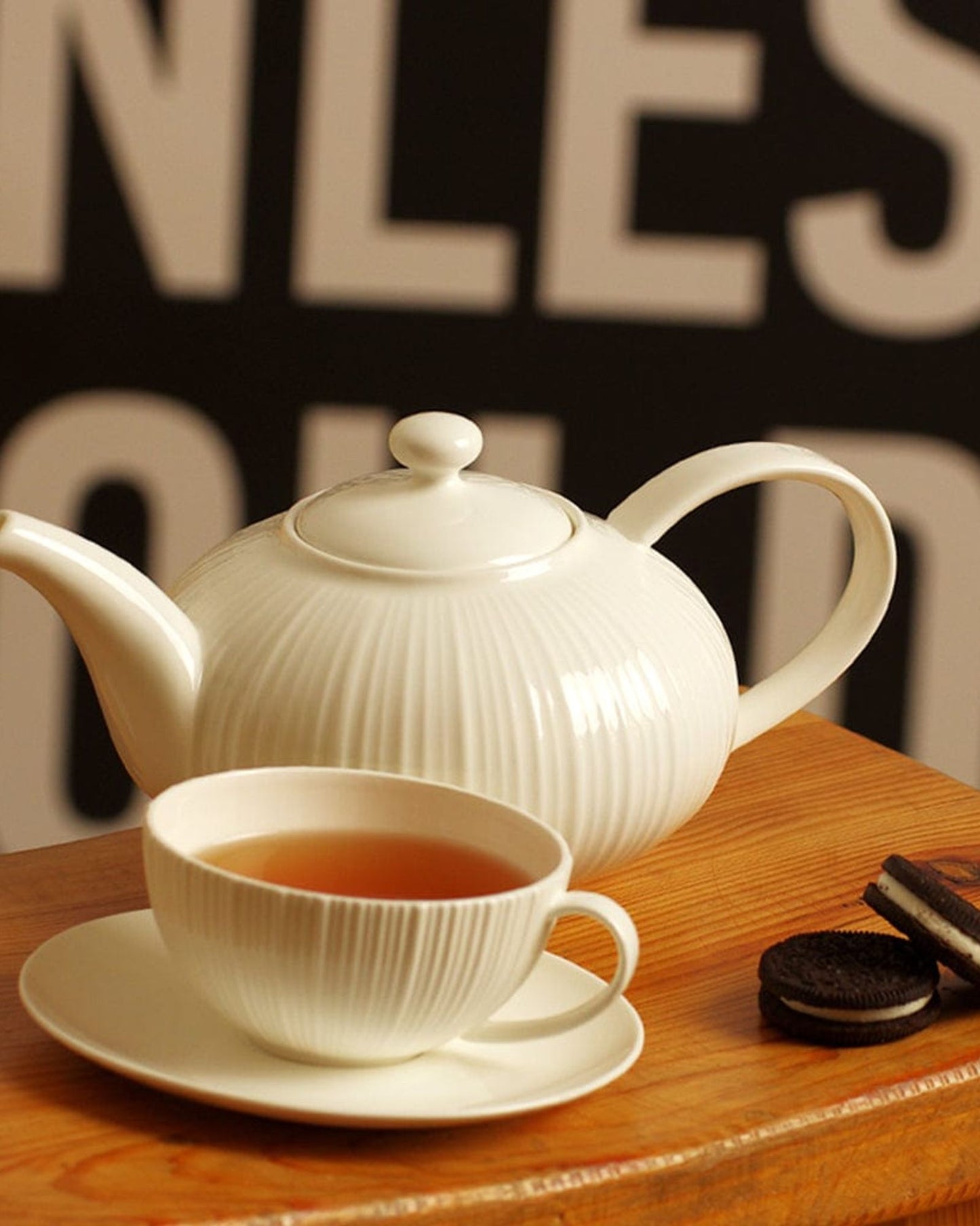 Fissman Tea Pot Elegance Porcelain White 1000ml