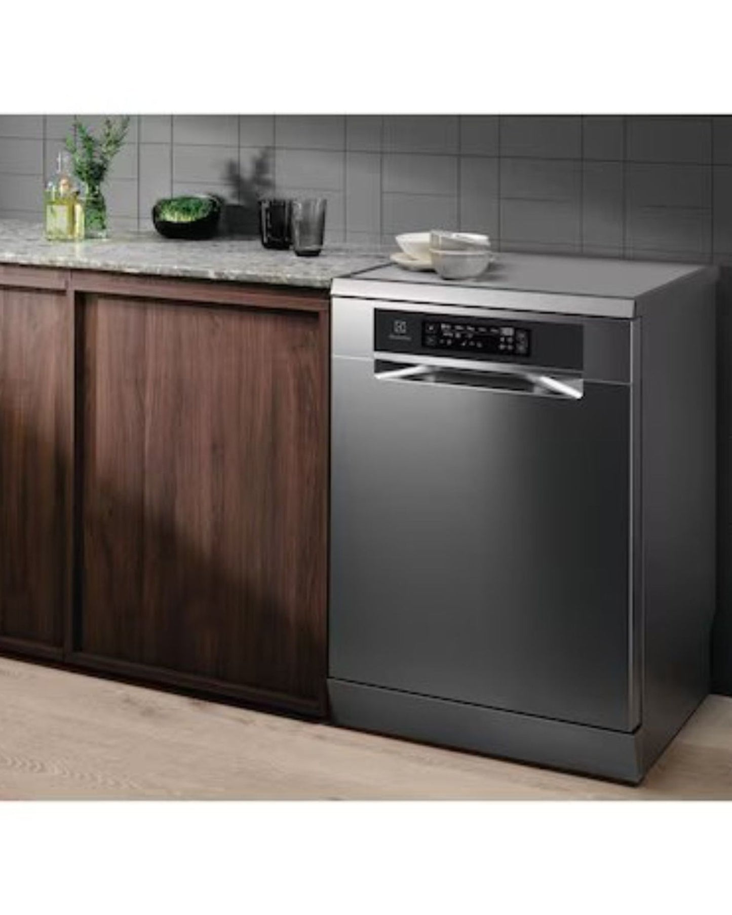 Electrolux 13 Place Settings Freestanding Dishwasher 60cm