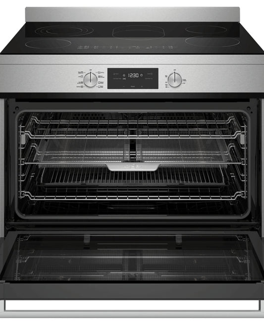 Electrolux Freestanding Cooker with Ceramic Hob and 116L Large Capacity Electric Oven 90cm