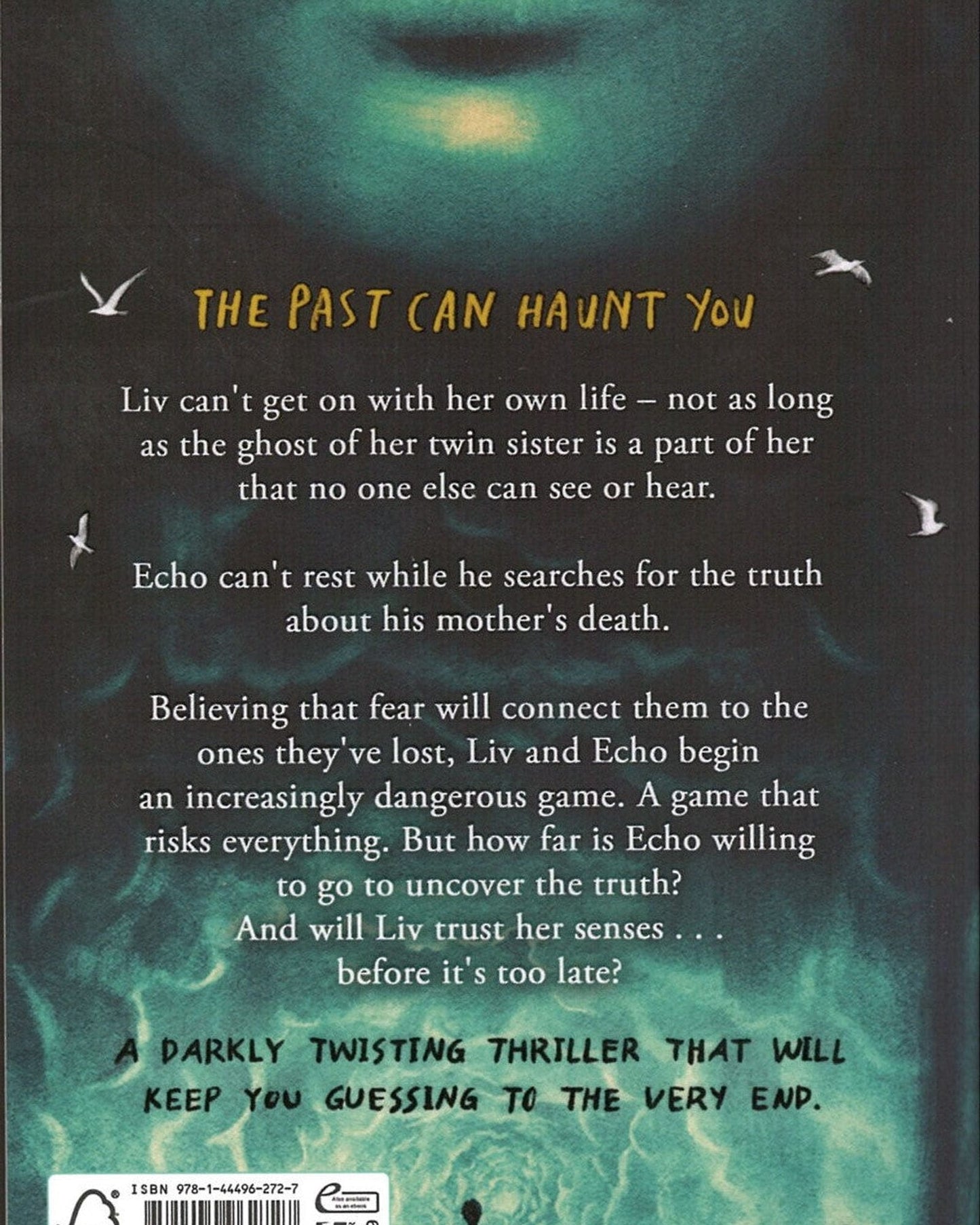 Scare Me : A darkly twisting supernatural YA thriller that will keep you guessing!
