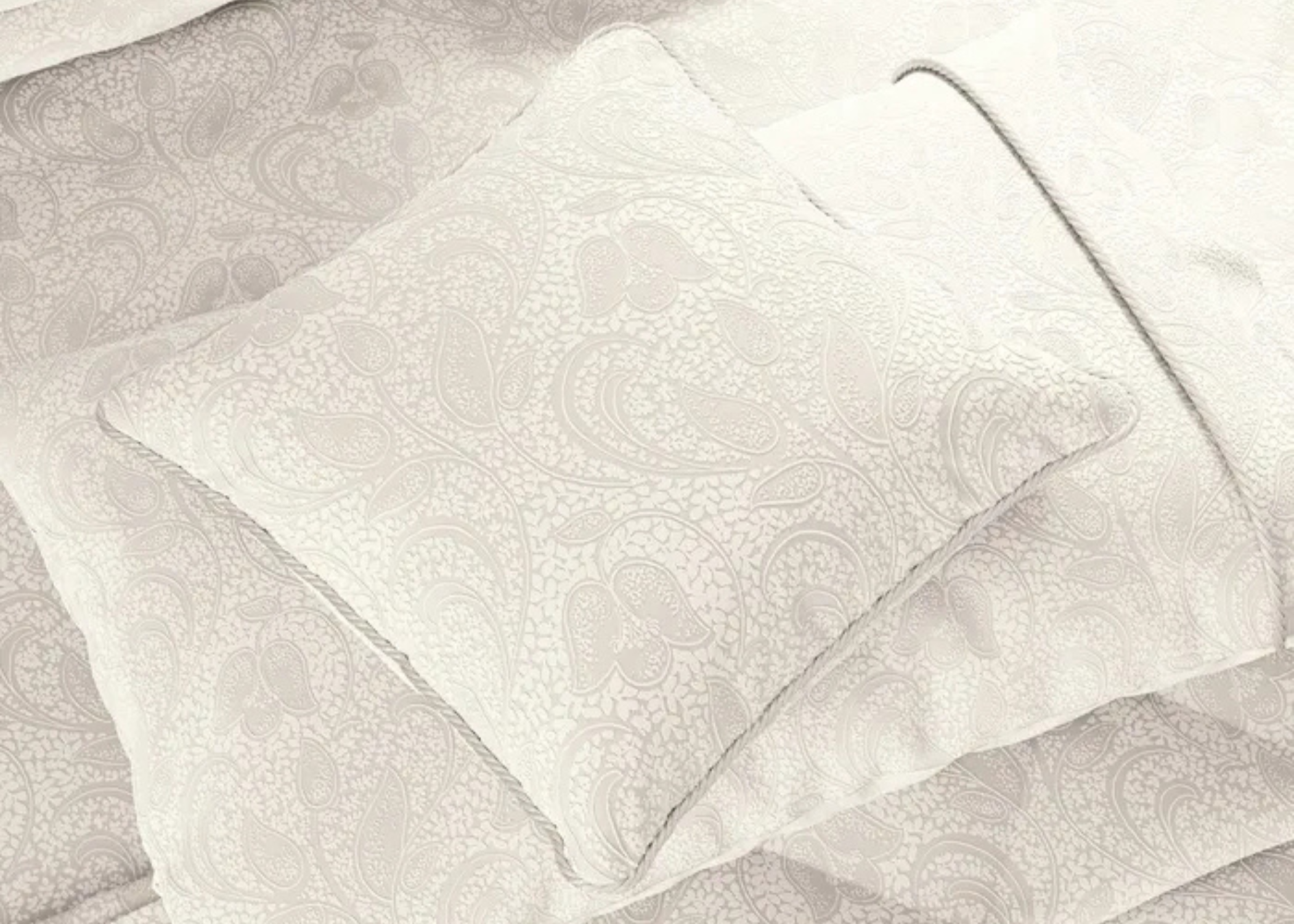 Bedeck of Belfast "Ashleigh" Duvet Cover and Oxford Pillowcase in Cashmere