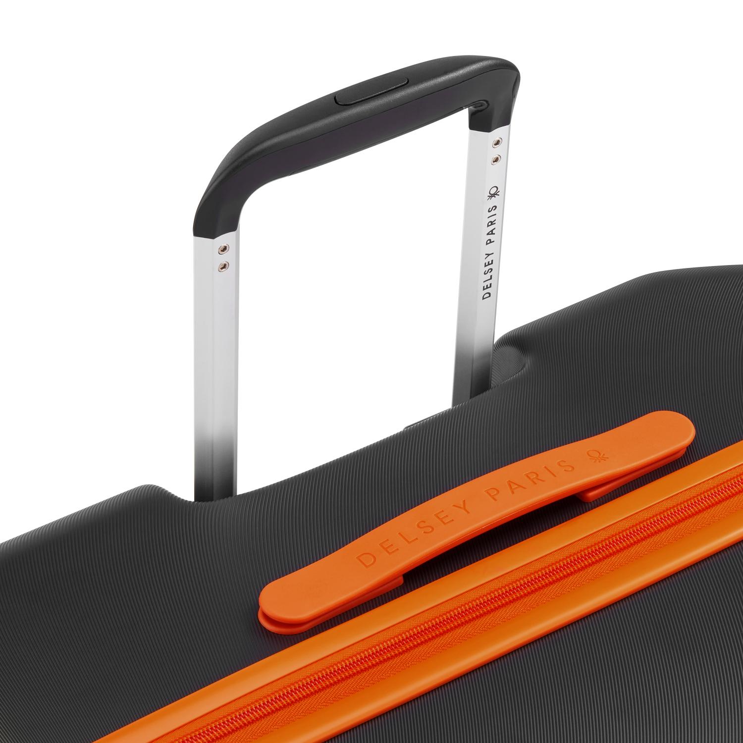 UCOB Fabrica 4 Double Wheel Hardcase Non-Expandable Luggage Trolley