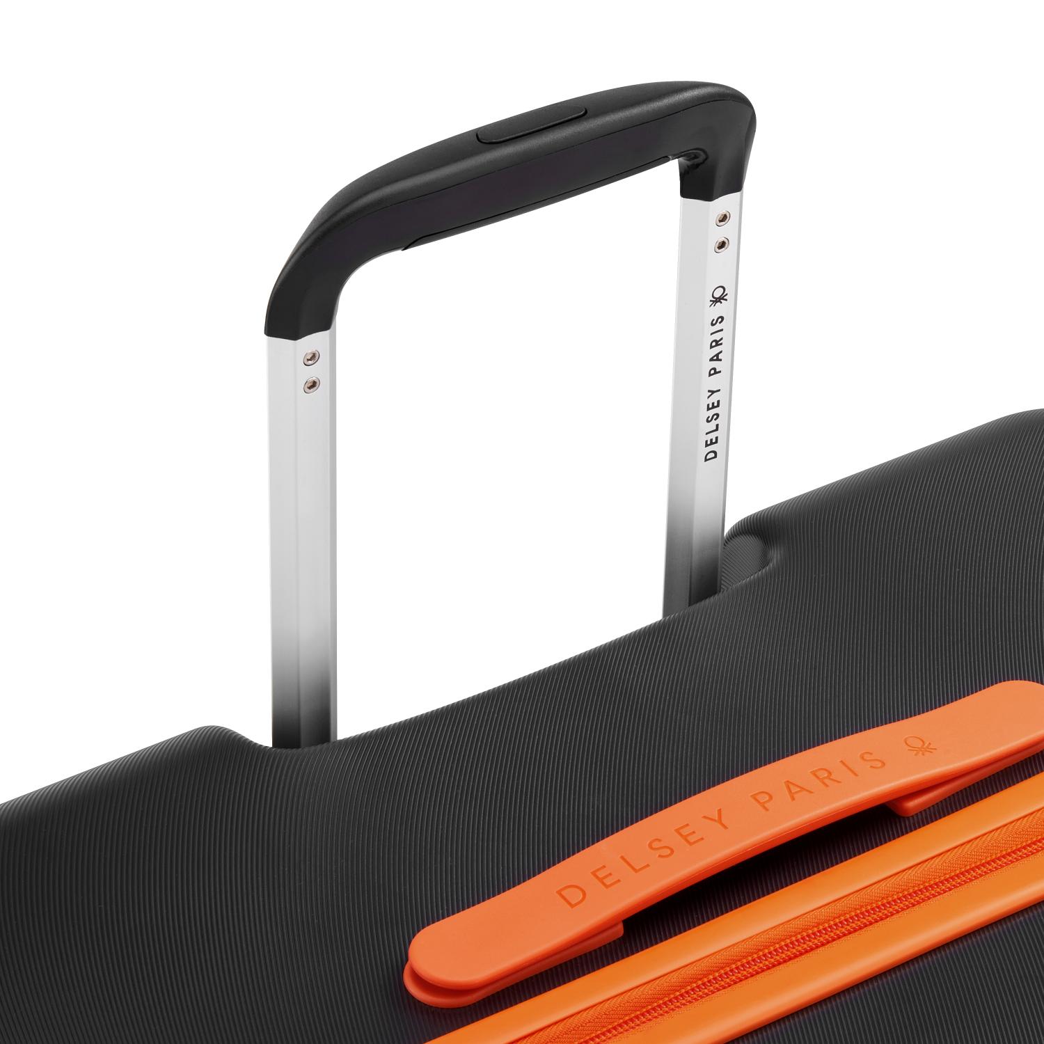 UCOB Fabrica 4 Double Wheel Hardcase Non-Expandable Luggage Trolley