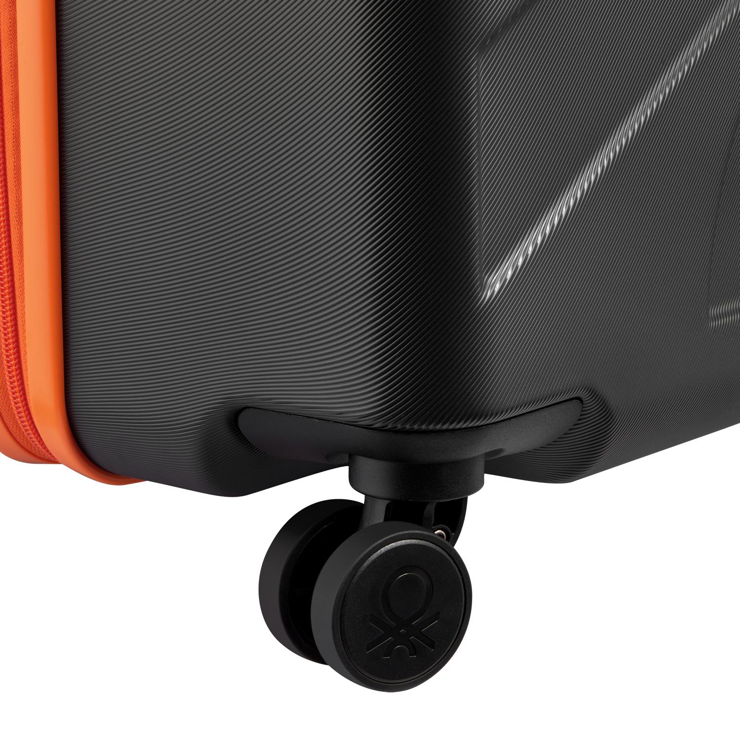 UCOB Fabrica 4 Double Wheel Hardcase Non-Expandable Luggage Trolley