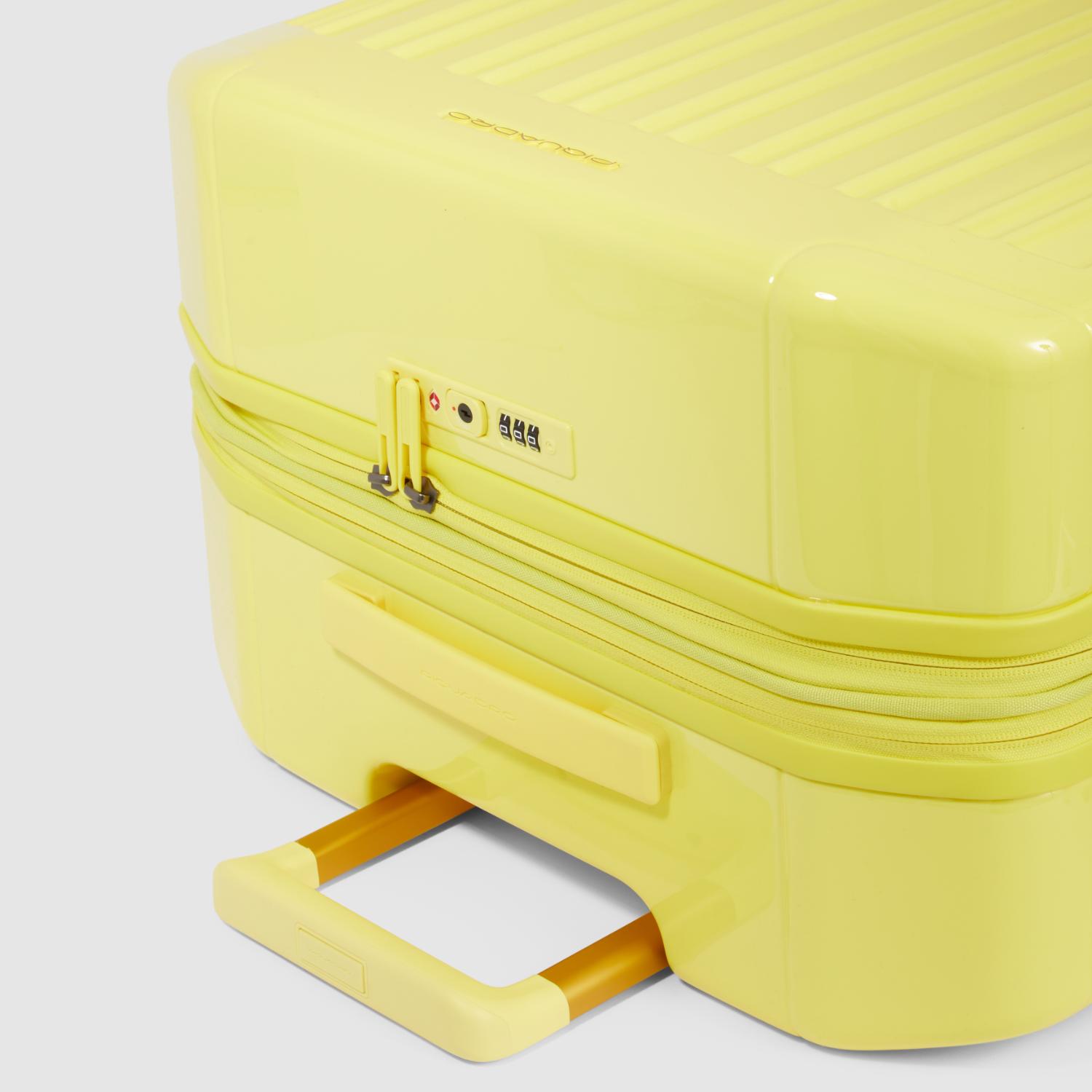 Piquadro Pq-Light Medium Size Expandable Trolley With 4 Wheels In Polycarbonate Yellow