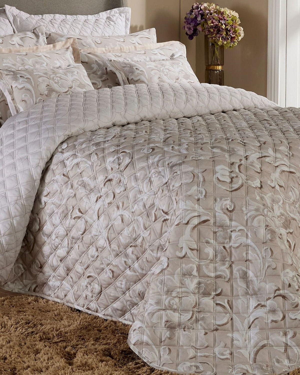 Christy Como Bedspread Set Stone