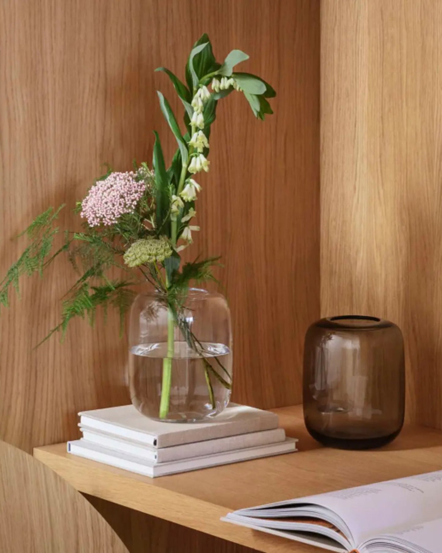 Eva Solo 571388 Acorn Vase H16.5 Clear