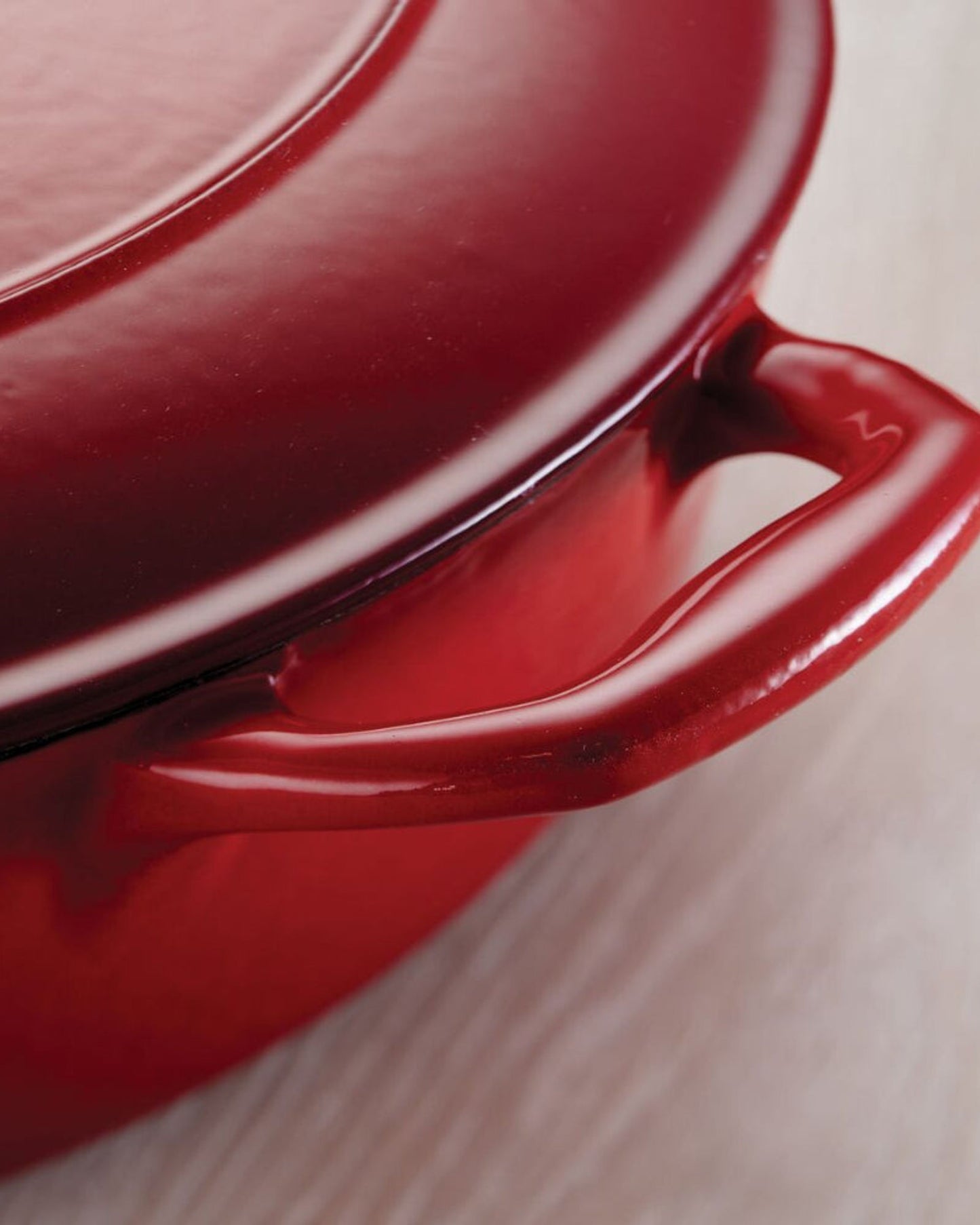 Tramontina Dutch Oven 5.5Qt Red