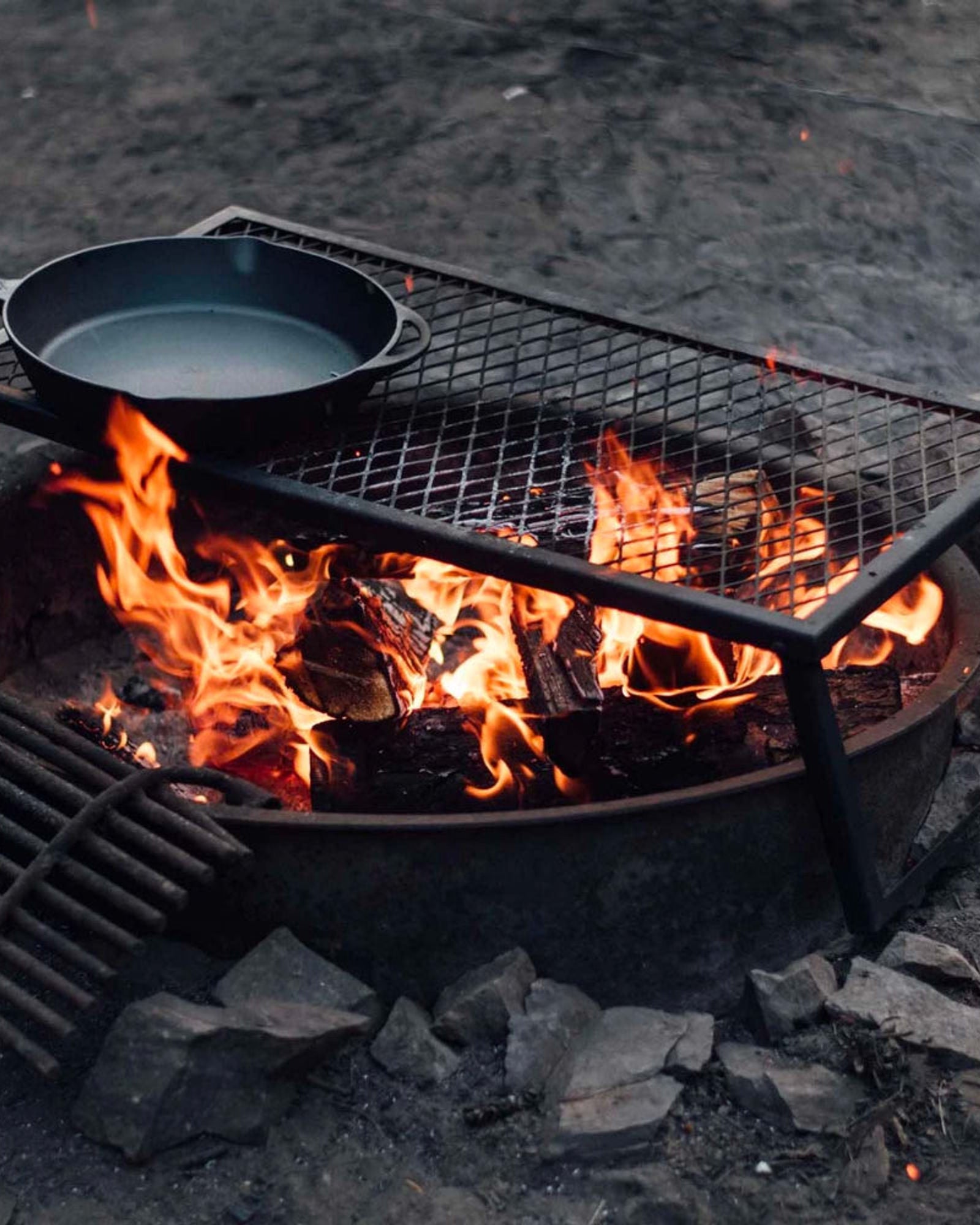 CKW-476-BareBones - Heavy Duty Grill Grate (Rectangular) Carry Bag