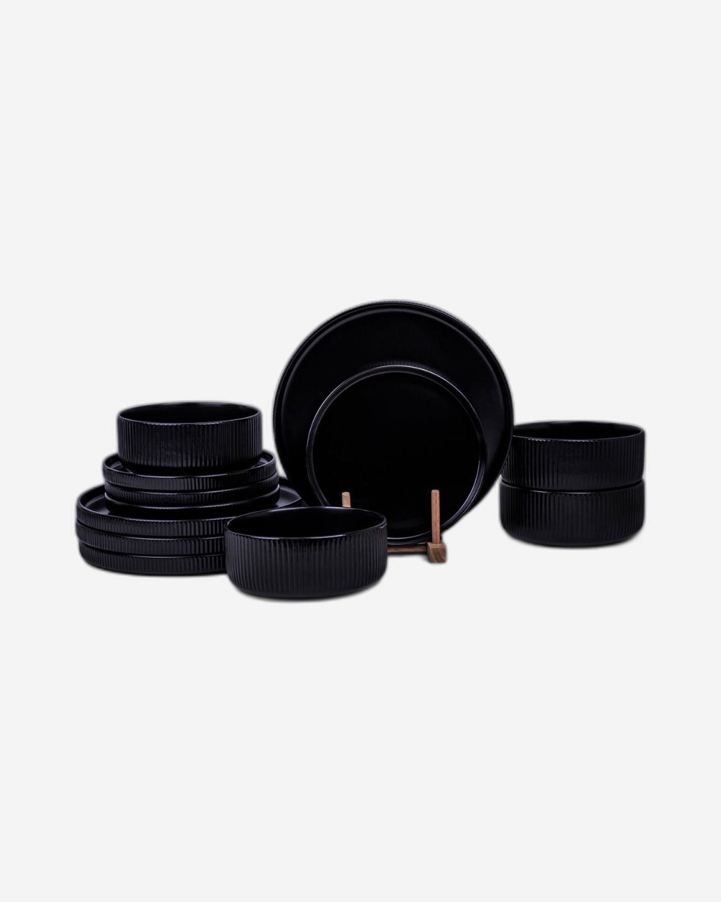 Cuisine Art SAHA 12-Piece Stoneware Dinner Set - Black