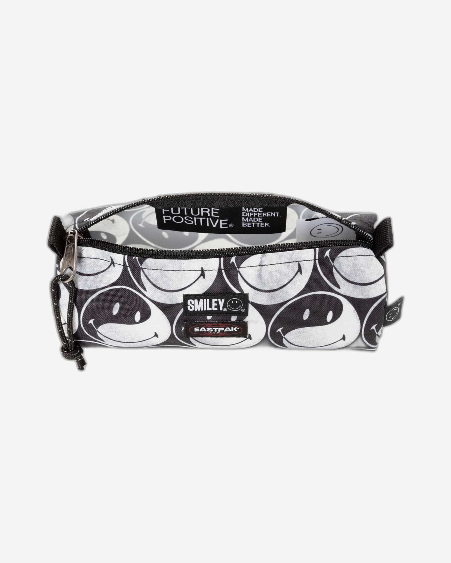 Eastpak Benchmark Single Smiley Yy Black Small Pencil Case