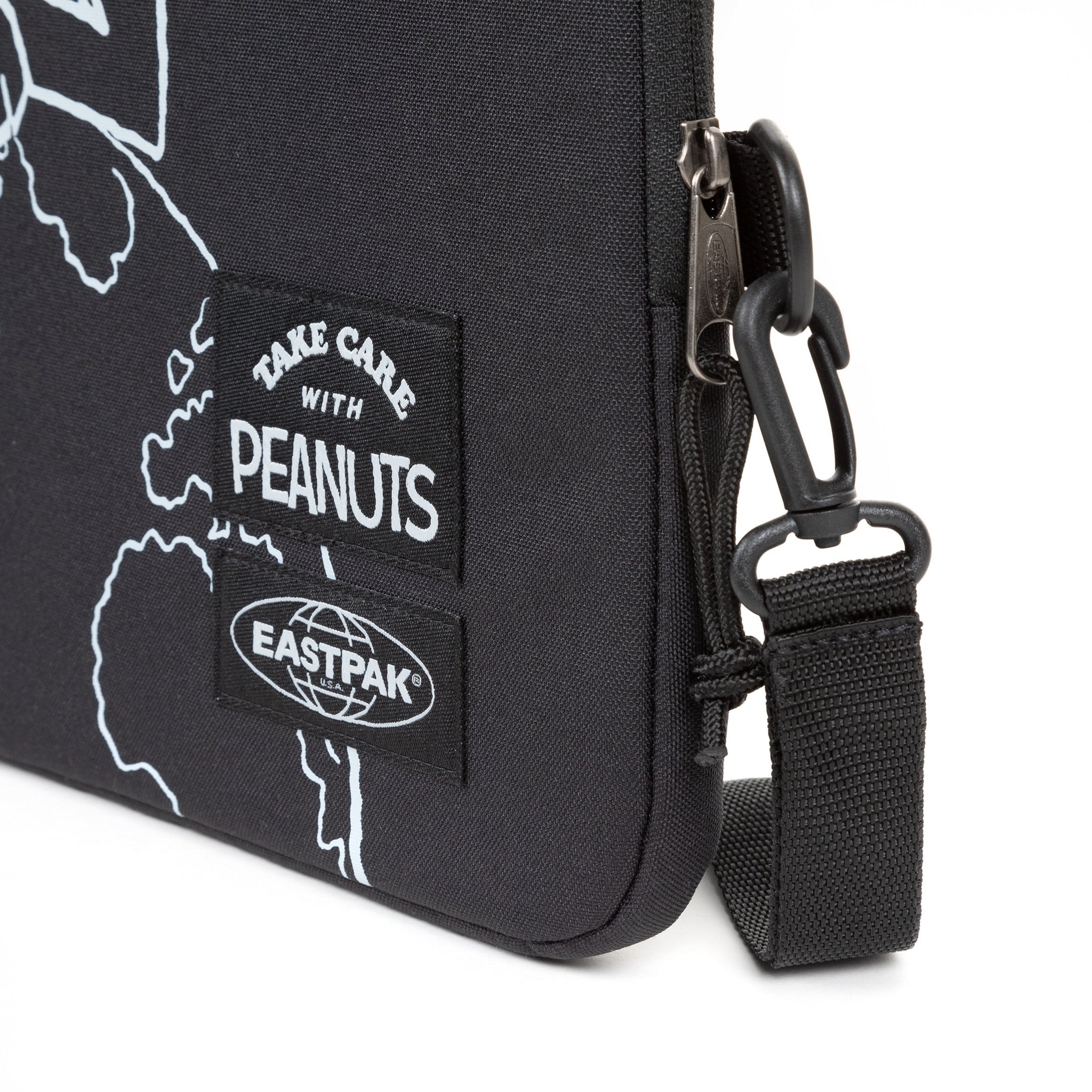 Eastpak Blanket M Peanuts Placed Medium Laptop Sleeve