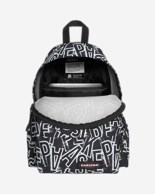 Eastpak Day Pak'R Ep Lettersblack Medium backpack with bottle holder and laptop sleeve - EK0A5BG42O01