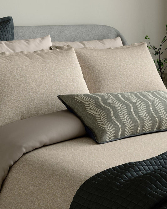 Bedeck of Belfast "Emmy" Duvet Cover and Oxford Pillowcase in Mink