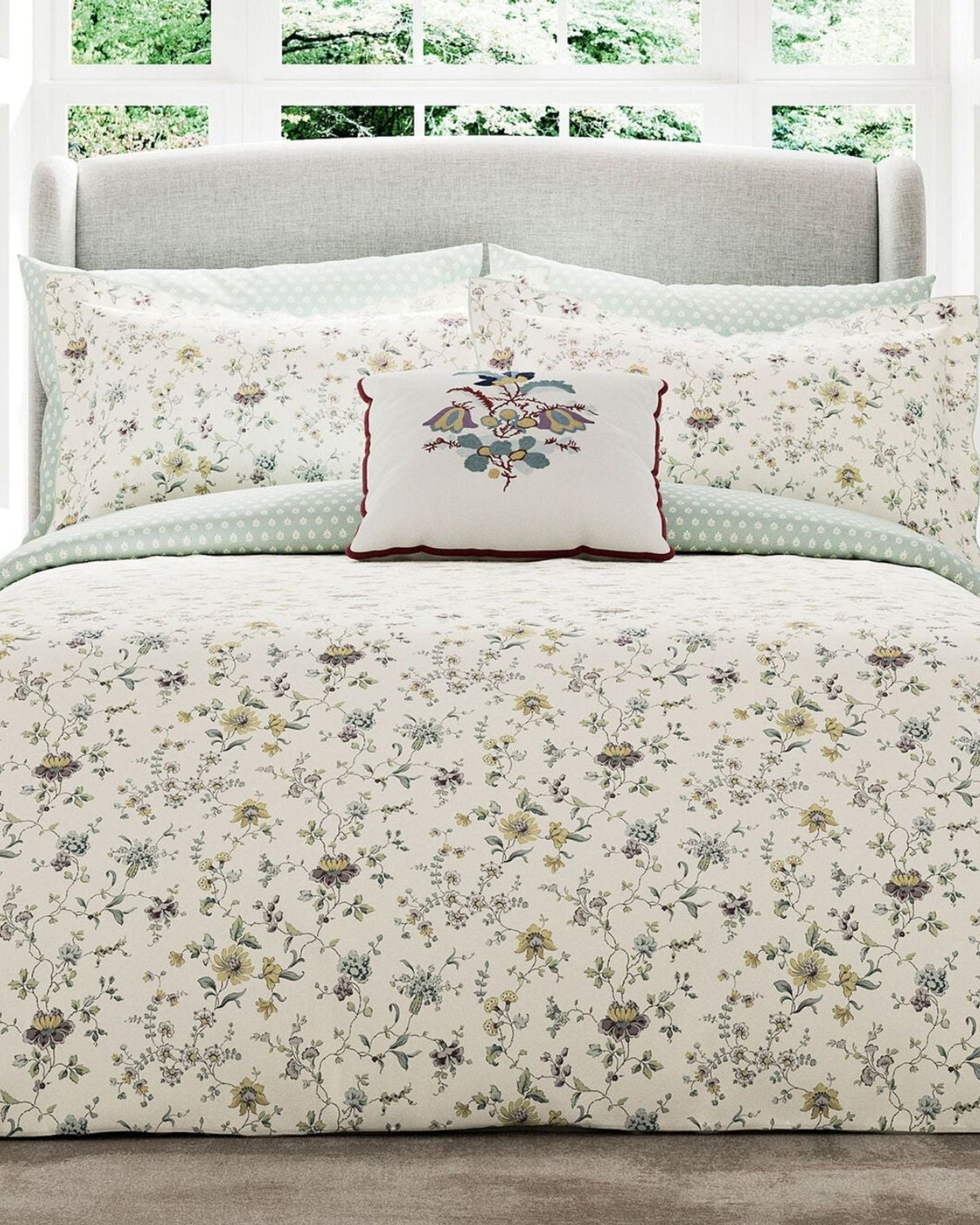 V & A "Flora" Duvet Cover Set in Duck Egg