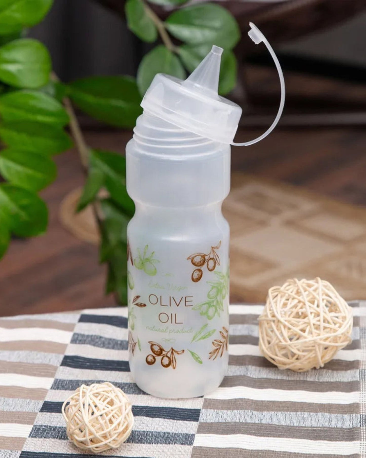 Herevin 660ml Natural Olive Oil Dispenser Bottle - White Decorated BPA-Free PP & PE Kitchen Bottle with No-Drip Spout - Durable, Lightweight