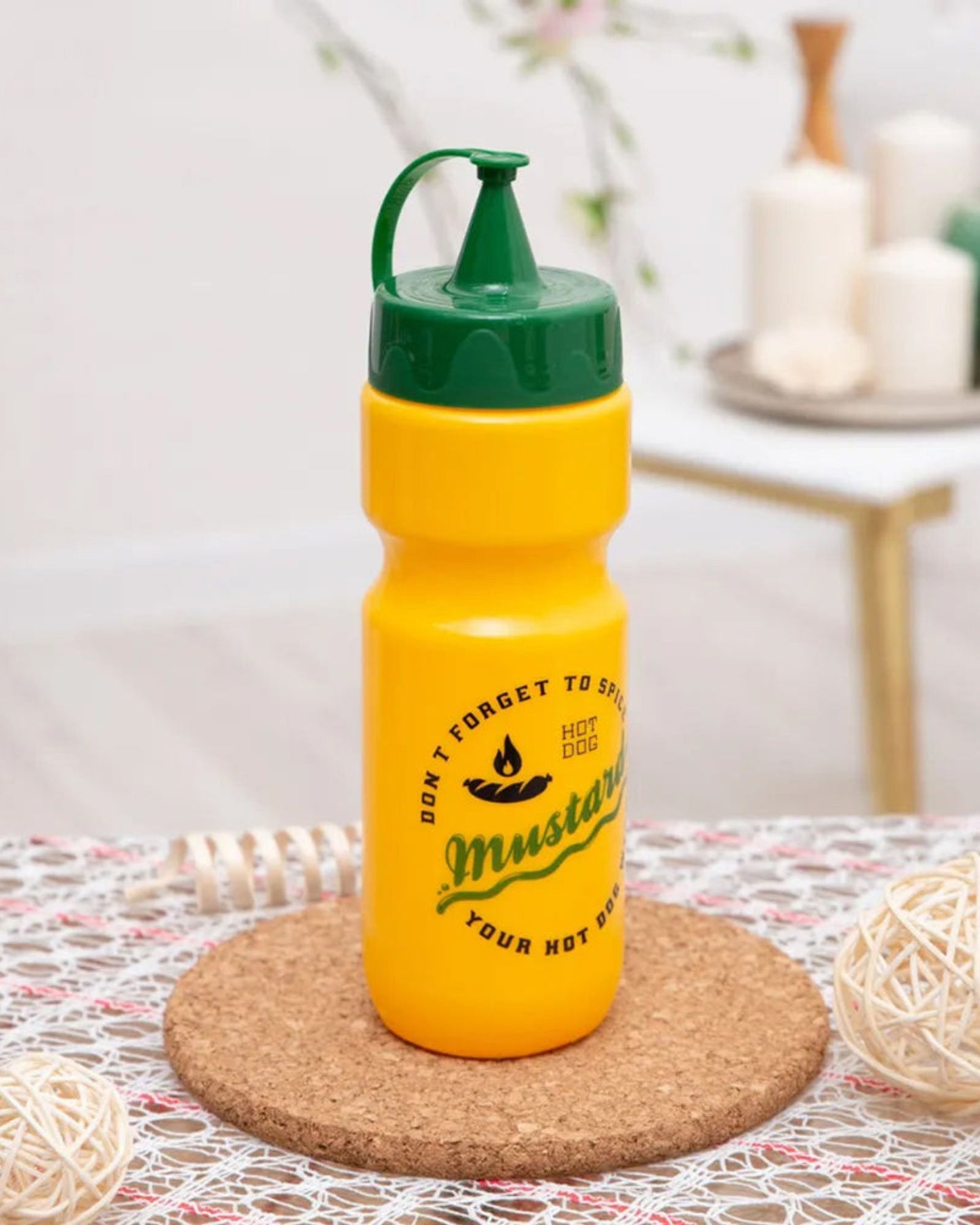 Herevin 660ml Mustard Yellow Decorated Mustard Dispenser Bottle – BPA-Free PP & PE Easy-Squeeze Condiment Bottle with Snap-On Cap – Reusable